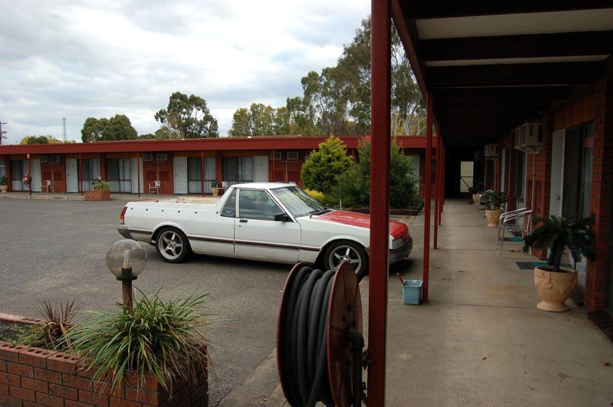 Baronga Motor Inn Colac Exterior photo